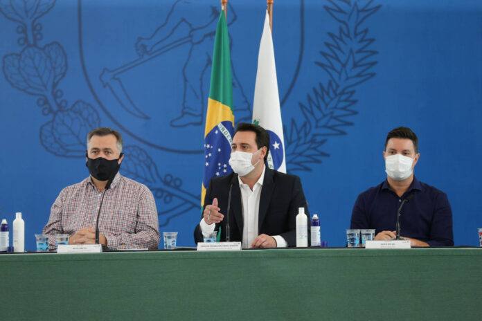 Coletiva Covid