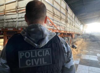 Polícia de Ponta Grossa estoura barracão utilizado para cargas roubadas.