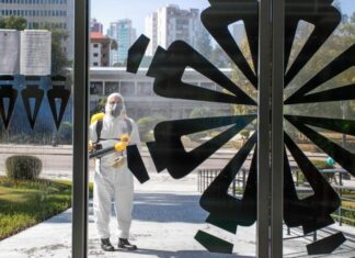Curitiba prorroga bandeira laranja até esta sexta-feira (28)