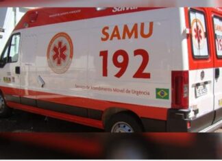 Adolescente dá a luz dentro de ambulância do SAMU