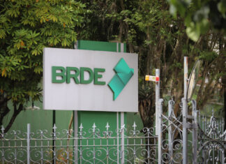 BRDE leiloa imóvel industrial com área de quase 100 mil metros quadrados em Curitiba