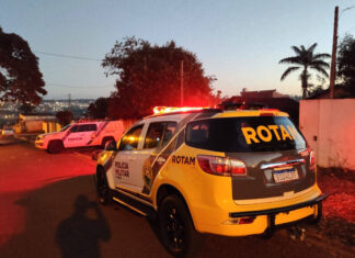 Polícias Militar e Civil cumprem 12 mandados de busca e apreensão contra tráfico de drogas em Maringá.