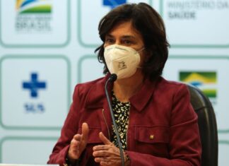 Covid-19: Fiocruz prevê entrega de 100 milhões de doses no 2º semestre