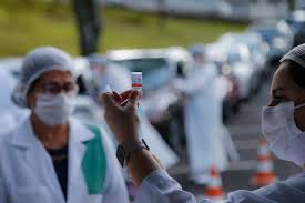Veja quem pode ser vacinado neste domingo em Apucarana