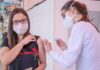Estudantes da área da saúde da UEPG recebem segunda dose da vacina contra COVID-19