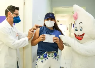 Maringá reduz faixa etária de vacinação neste sábado; veja o cronograma