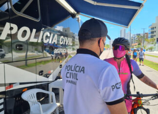 Polícia Civil atende veranistas com delegacia móvel durante o Natal em Matinhos