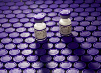 Paraná recebe mais 124 mil doses de reforço contra a Covid-19 nesta quarta-feira