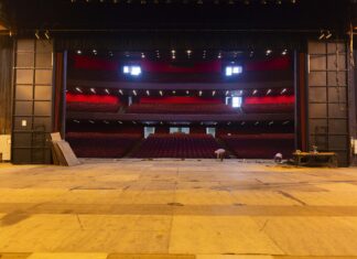 Restauração prepara Teatro Guaíra para intensa pauta de espetáculos em 2022