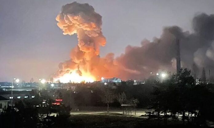 2022-02-25t082659z_1645789070_dpam220225x99x281579_rtrfipp_4_explosions-war-conflict-politics-defence-militaryequipment
