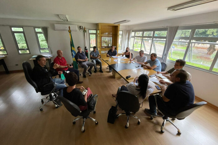 UEM suspende atividades letivas dia 25 - Maringá, 24/04/2022
