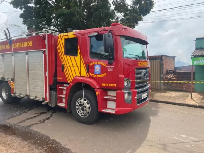 Equipes-dos-Bombeiros-foram-para-o-local-00683732-0-202209151457-ScaleDownProportional
