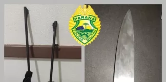 Depois de ameaçar família com arma, homem é esfaqueado pelo filho