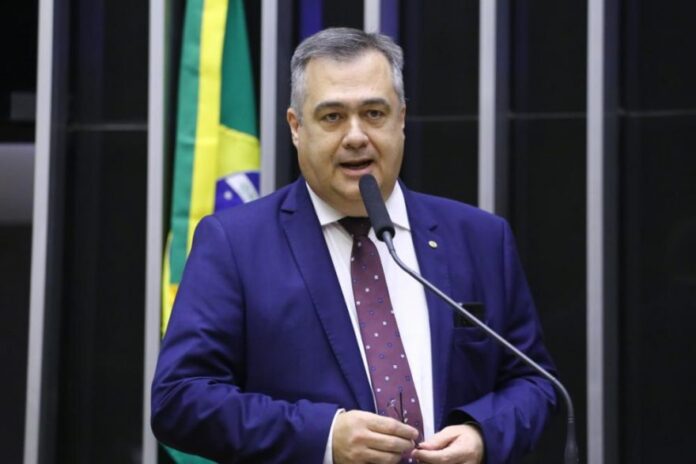 beto-preto--880x587
