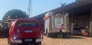 Bombeiros controlam princípio de incêndio em Cambira