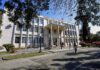 UEL e Universidade Estadual de Ponta Grossa promovem feira de profissões para alunos do ensino médio
