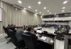 Câmara de Apucarana realiza última sessão noturna com poucas pessoas