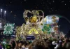 Sambódromo do Rio completa 40 anos com evolução de desfiles