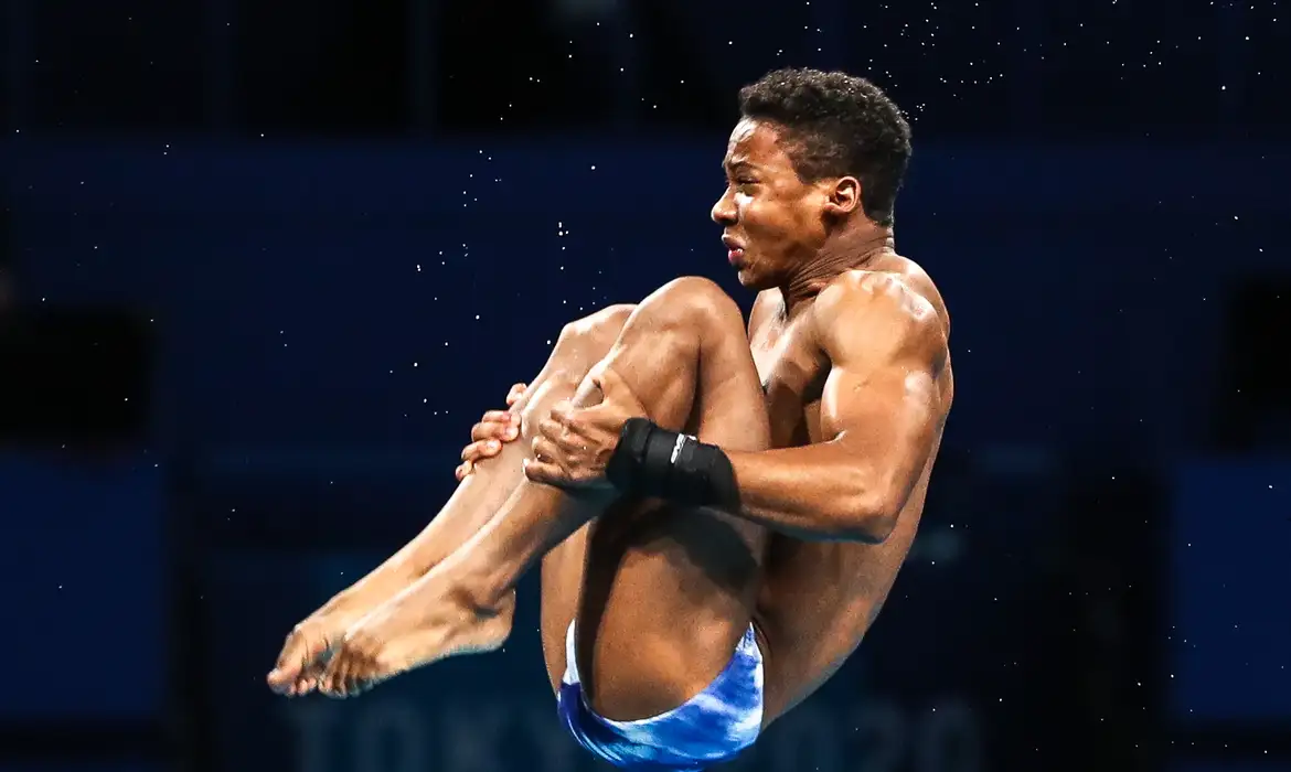 OLIMPIADAS – Saltos ornamentais: Isaac Souza sofre lesão e não competirá em Paris