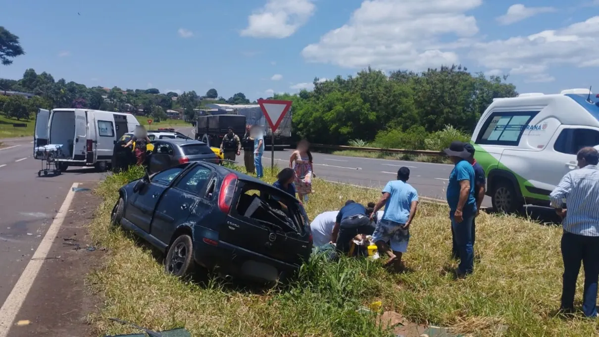 Acidente deixa quatro feridos no acesso a Cambira na BR-376