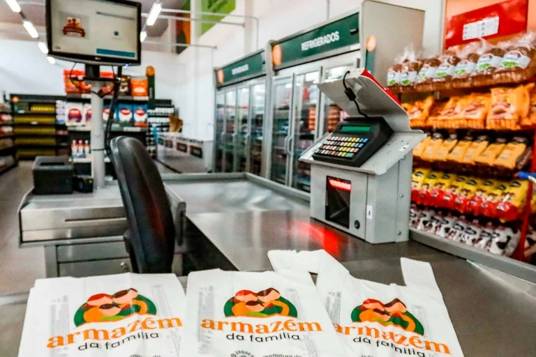Veja quais produtos estão em promoção nos Armazéns da Família de Curitiba