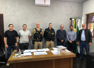 Representantes do poder público e das forças de segurança se reuniram em Jandaia do Sul para discutir ações relacionadas à segurança no município.