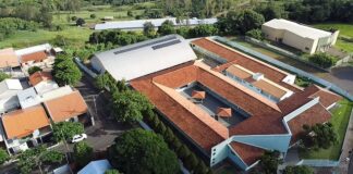 Escola Municipal César Lattes instala usina fotovoltaica por meio de programa da Copel