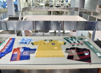 Clima de Copa: exposição do Arquivo Público retrata história do futebol paranaense