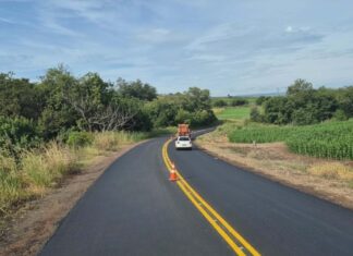 DER/PR realiza serviços de conservação em rodovias entre Uraí e Rancho Alegre