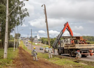 Realocação da rede elétrica é concluída para destravar duplicação da Avenida Minas Gerais em Apucarana