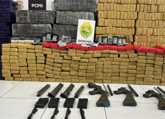PMPR apreende mais de 660 quilos de maconha e peças de fuzis na Região Metropolitana de Curitiba