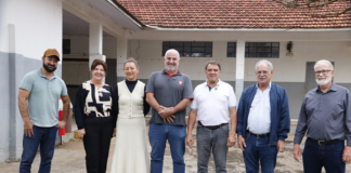 Prefeito Ditão recebe Lúcio Tasso para entrega de Chromebooks e apresentação de investimentos em Jandaia do Sul