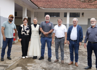 Prefeito Ditão recebe Lúcio Tasso para entrega de Chromebooks e apresentação de investimentos em Jandaia do Sul