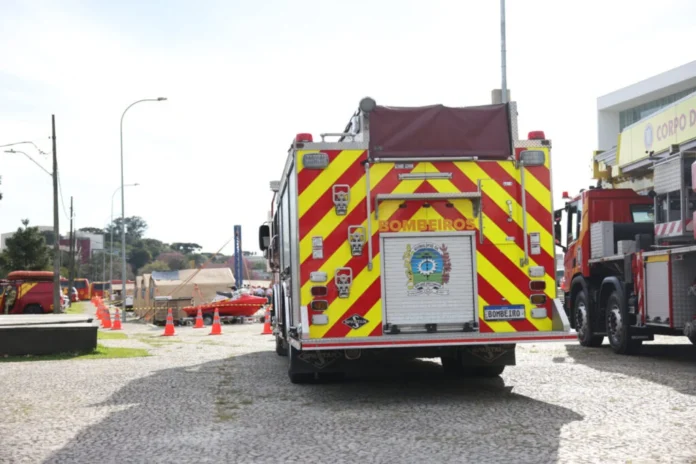 0cf-BOMBEIROS-FRANKLIN-1024x683