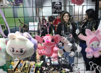 Pokémon, Hot Wheels e mais: feira com brinquedos antigos revive clássicos em Curitiba