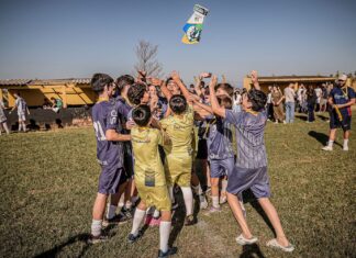 Jandaia do Sul realiza Jogos Escolares Bom de Bola no Estádio Hermínio Vinholi