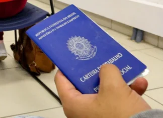 Curitiba gerou 25% das novas vagas de emprego no Estado