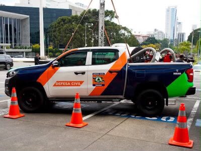 Jandaia do Sul recebe caminhonete e equipamento para ampliar as ações da Defesa Civil
