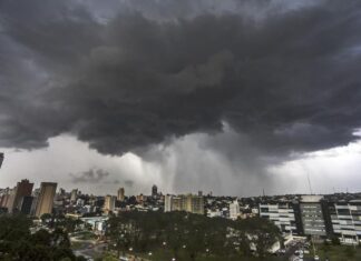 Paraná está em alerta vermelho e laranja para temporais nesta quinta-feira