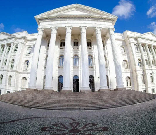 Universidade Federal do Paraná realiza maior vestibular da década neste domingo; confira o que acontece depois